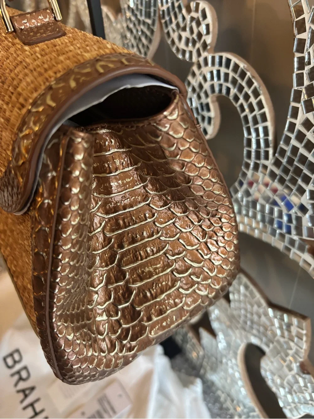 Brahmin structured woven